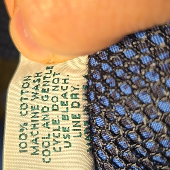 VERA BRADLEY. Paisley. Navy Blue. Floral. Garment Bag. Like New Condition! - Picture 16 of 16